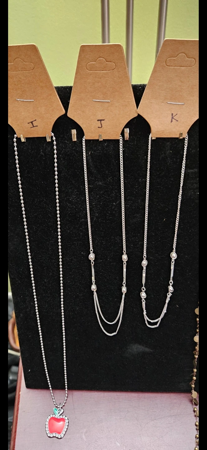 Assorted Necklaces $1 Each - photo 4