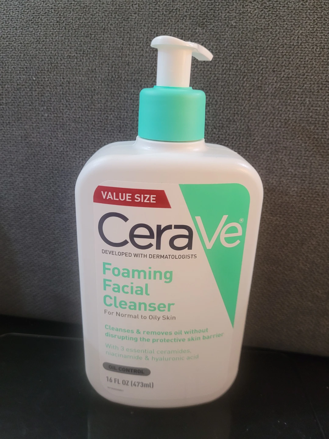 CeraVe Foaming Facial Cleanser - Value Size 16 FL OZ