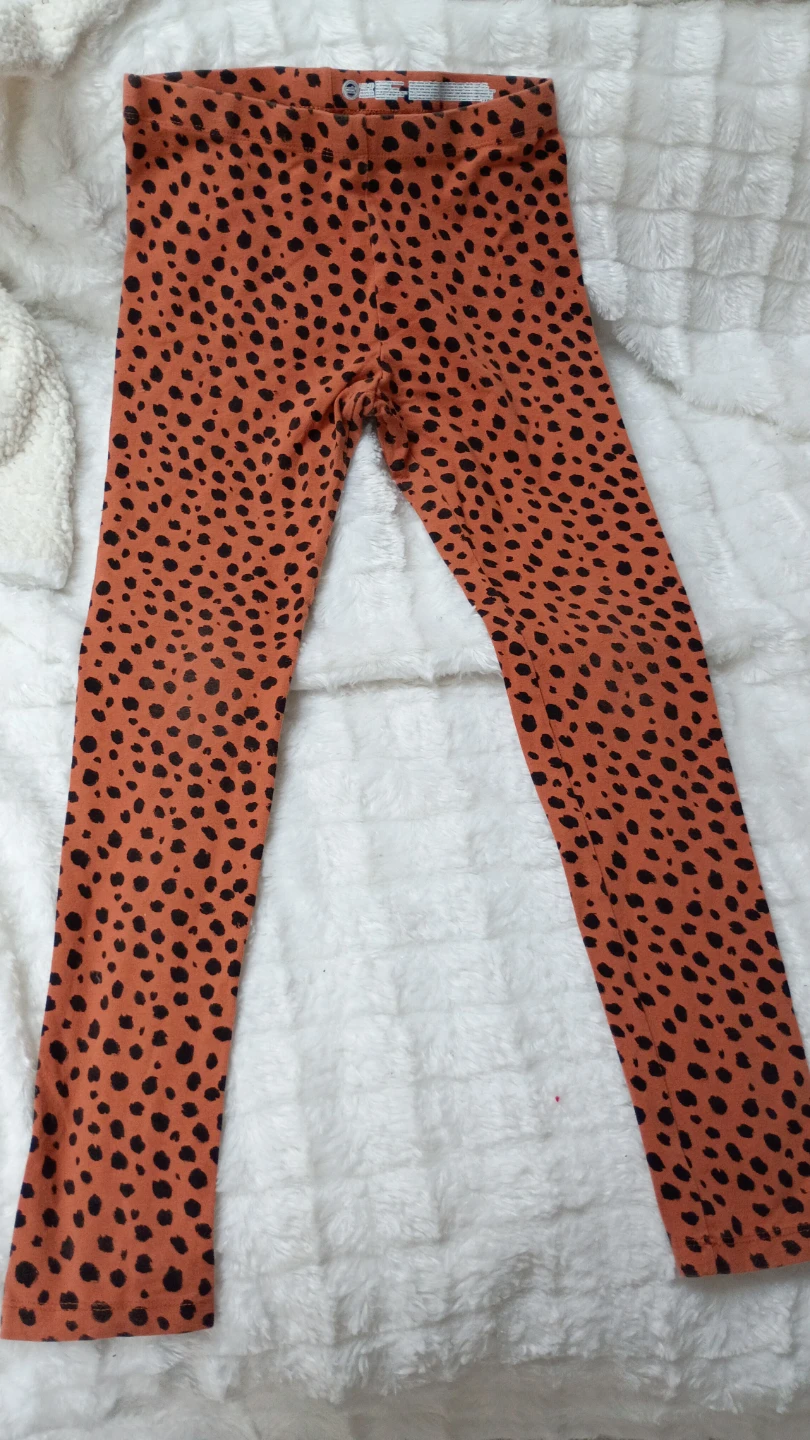 Girls Black T-Shirt and Cheetah Print Leggings Set - photo 3