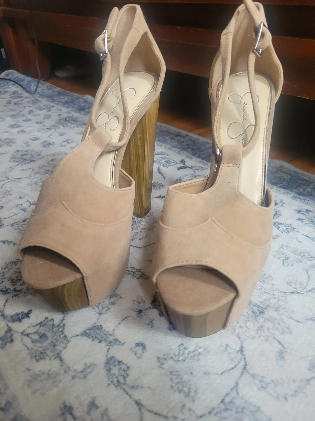 Jessica Simpson Platform Heels - photo 2