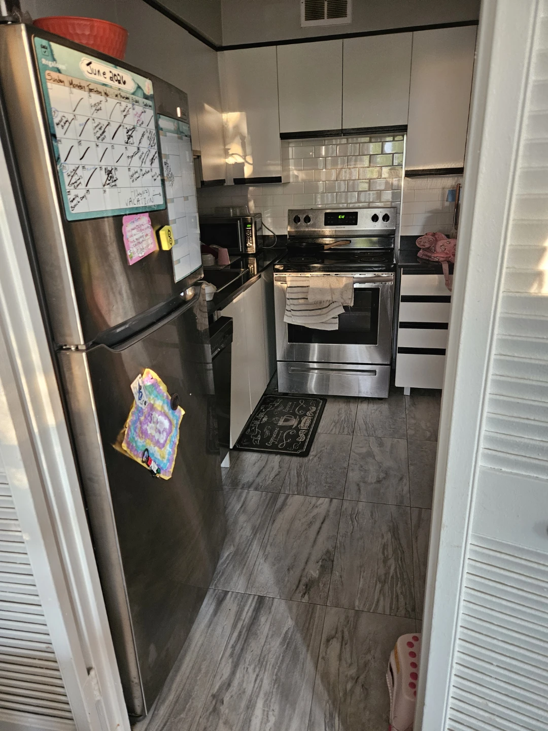 Wanted Female Roommate – Joint Tenancy | Available September - photo 3