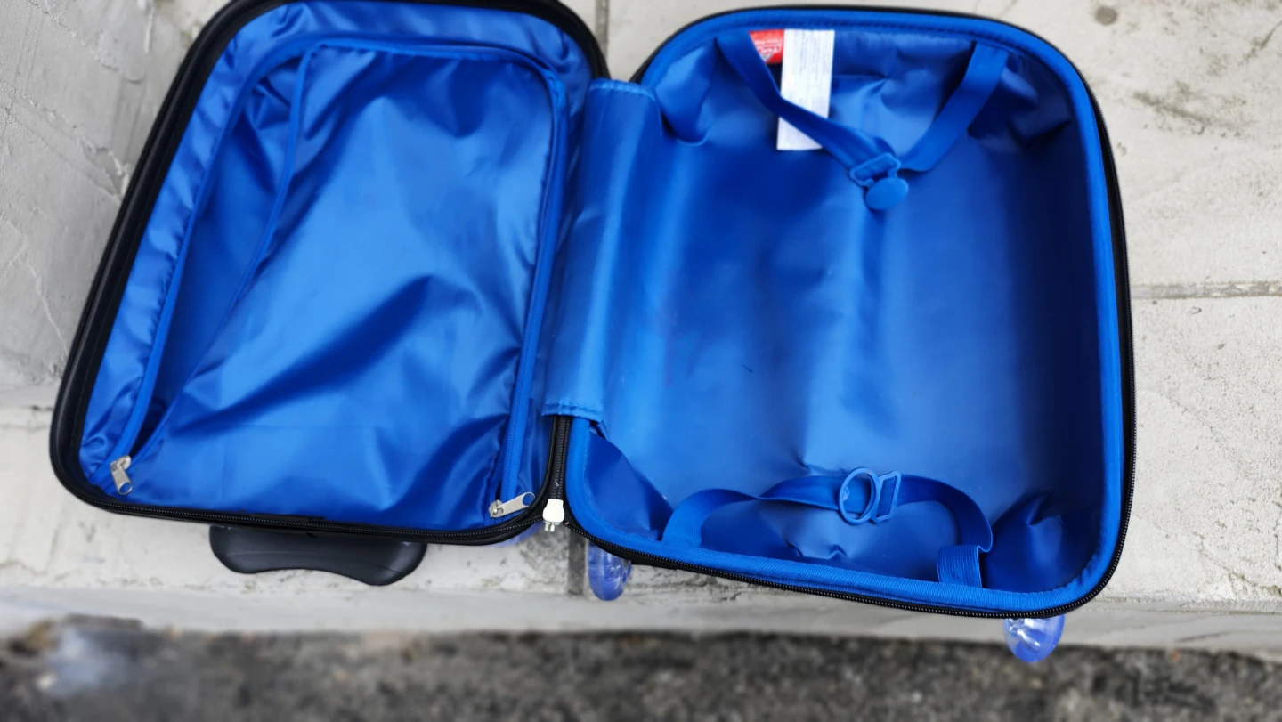 Disney Pixar Cars Piston Cup Rolling Luggage - photo 3