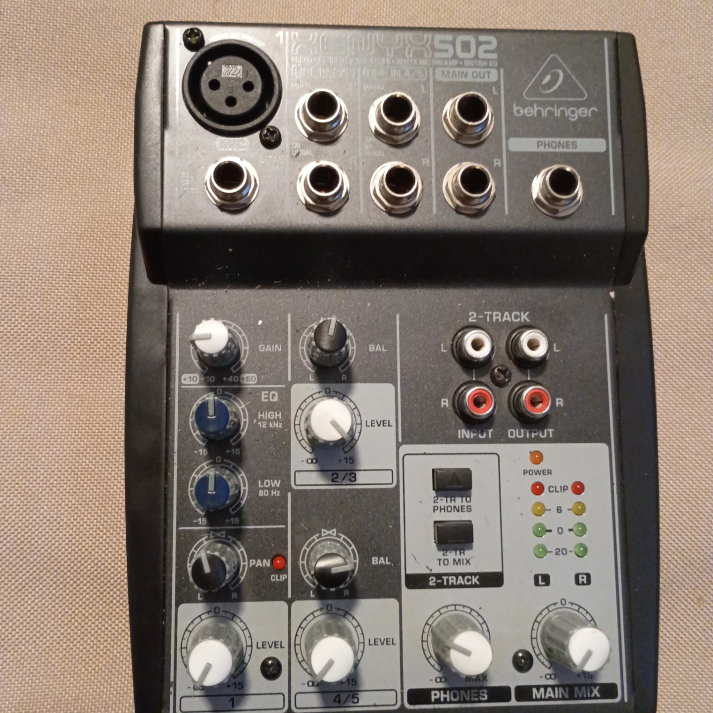 Behringer Xenyx 502 Mixer with Power Supply