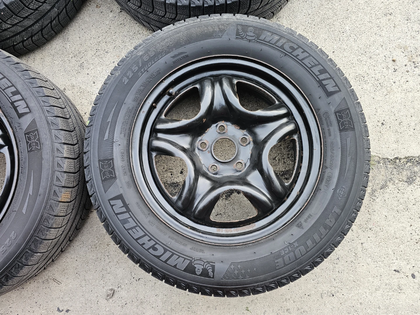 TOYOTA RAV4 WINTER TIRES ON STEEL RIMS 225/65 R17 - photo 2