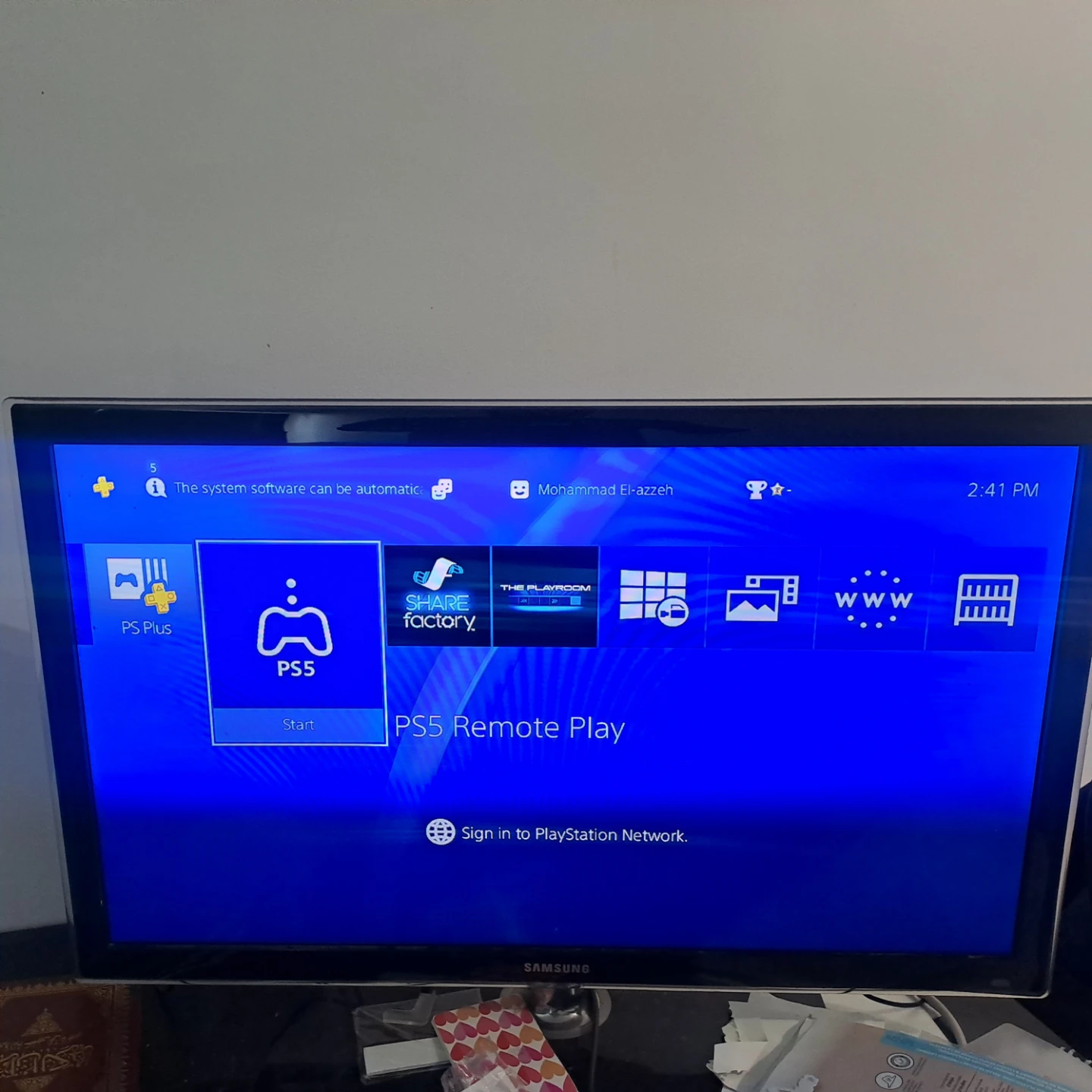 PS4 1TB  Console - No controller - photo 5