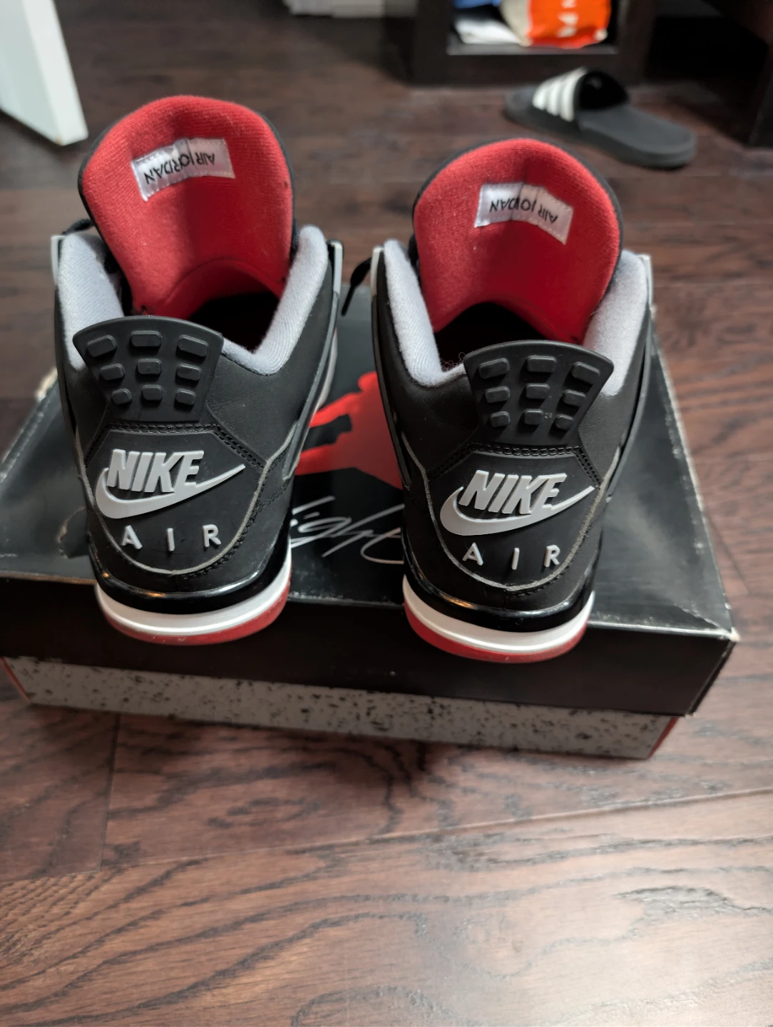 Air Jordan 4 Retro "Bred" Sneakers 8.5 - photo 4