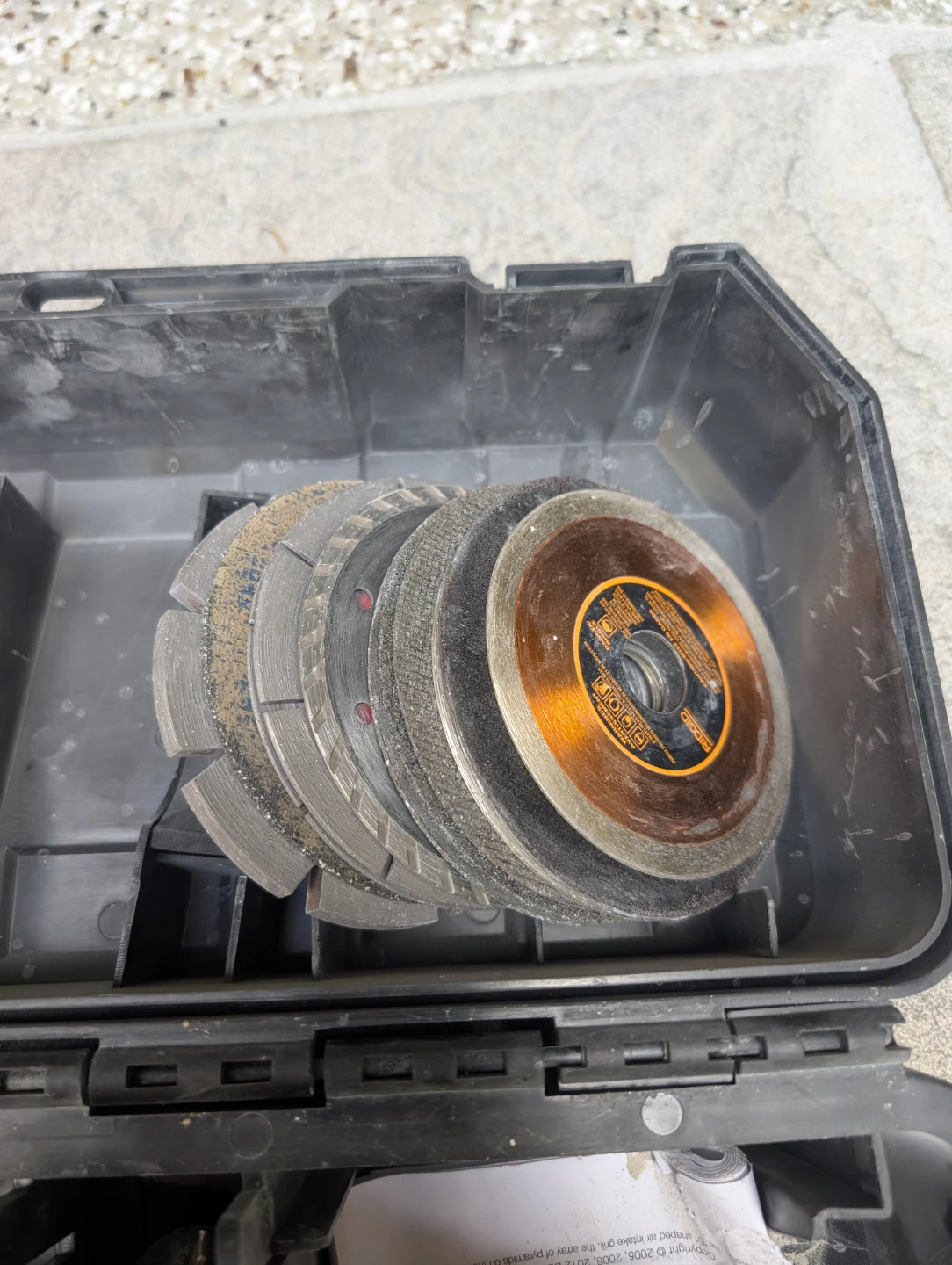 DeWalt Angle Grinder Kit with Case and Blades - photo 3
