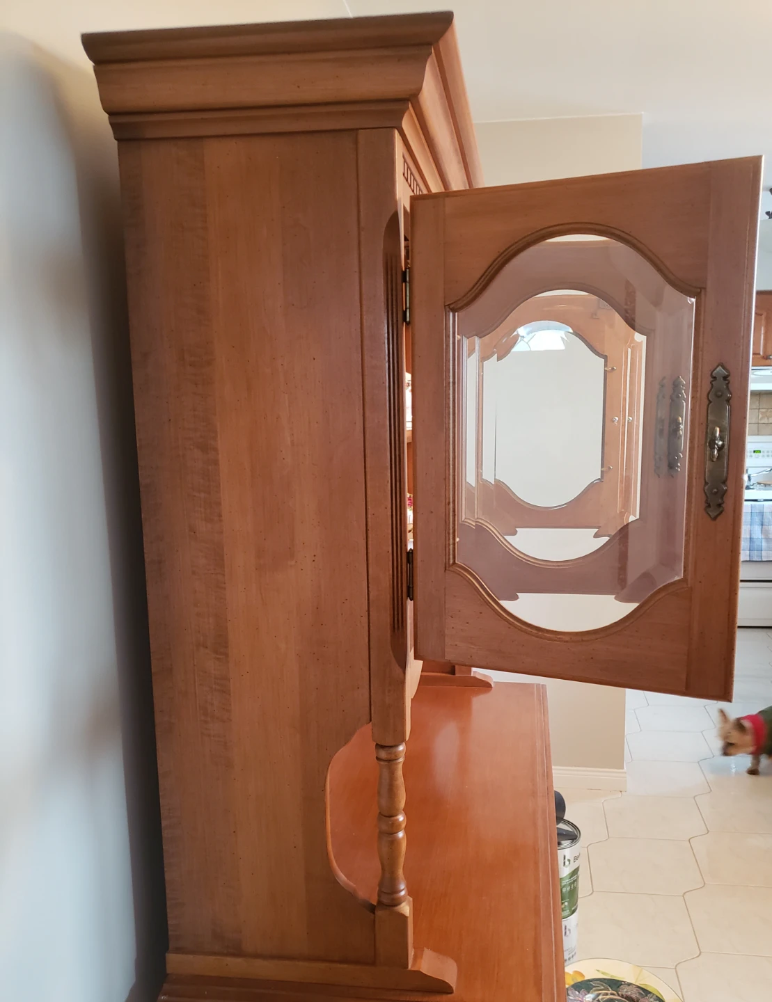 Upper Hutch Display Case - photo 3