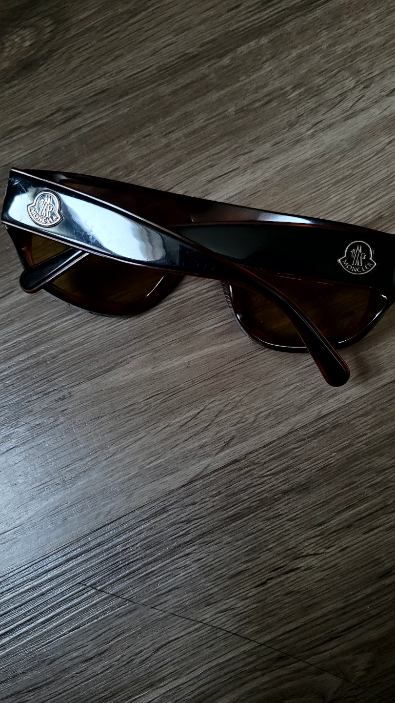 Moncler Sunglasses - photo 2