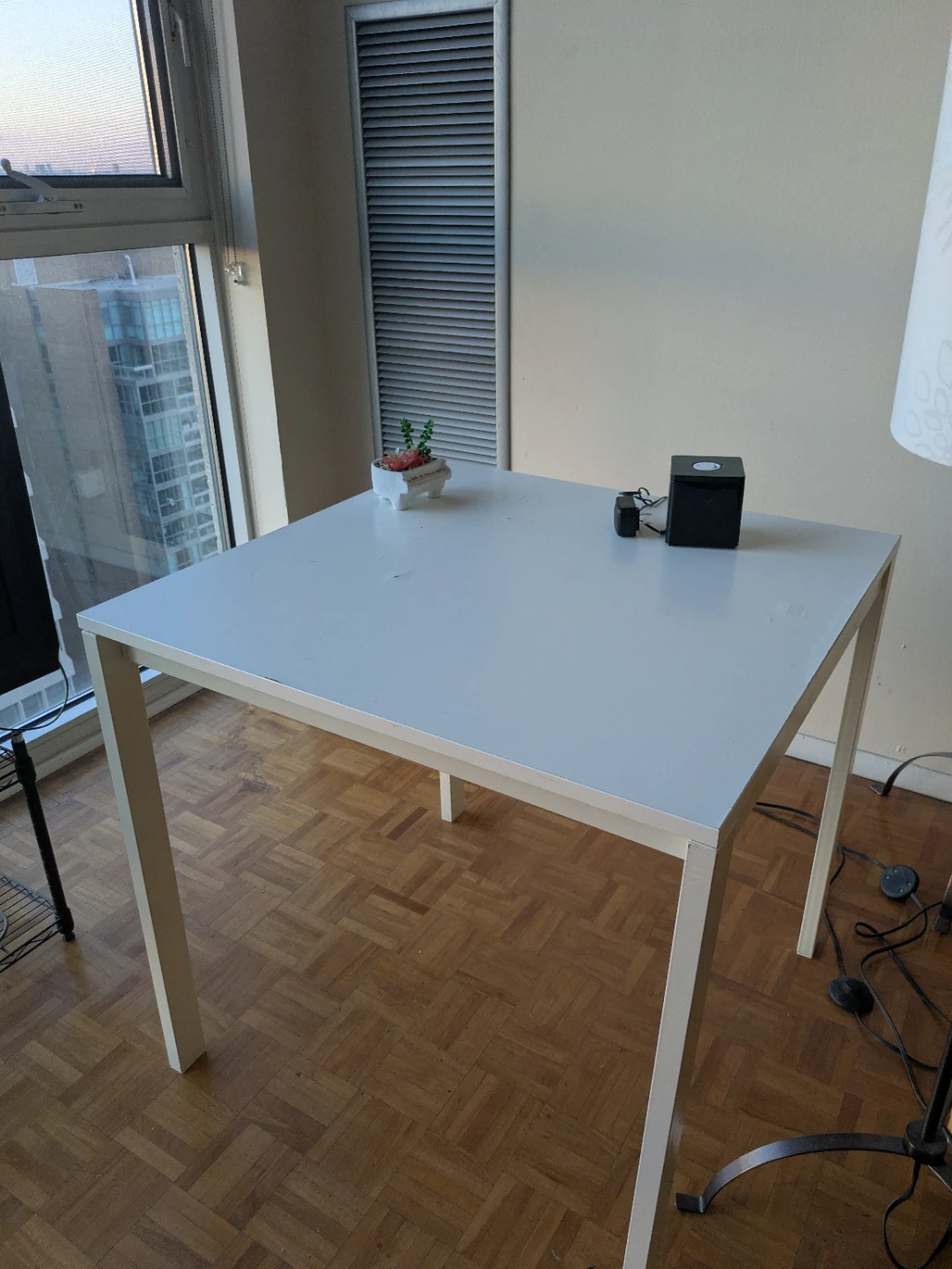 White Square Table - photo 3