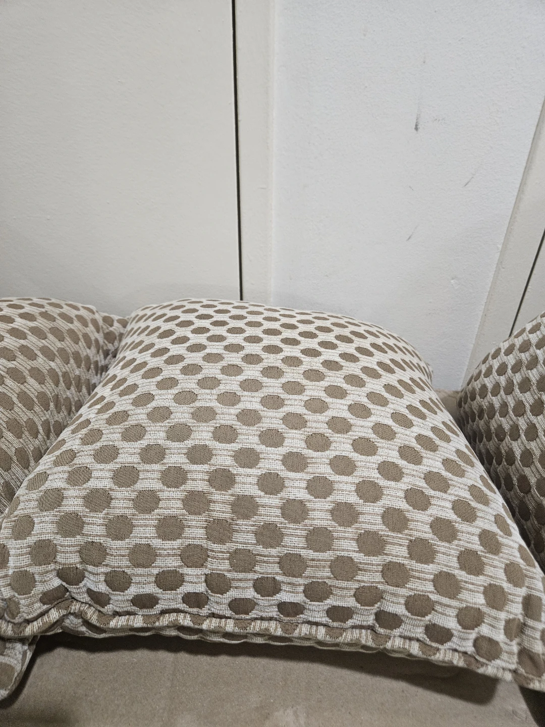 Set of 3 decorative throw pillows - photo 2