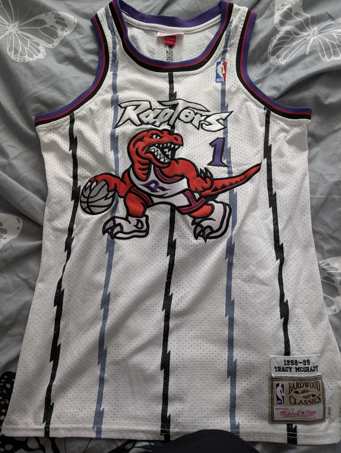 Mitchell & Ness Toronto Raptors Tracy McGrady Jersey
