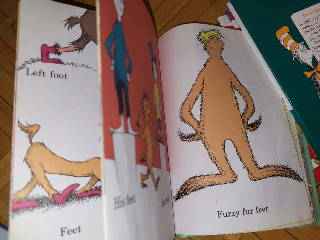 ⚽️ The Foot Book by Dr. Seuss (Hardcover) - photo 2