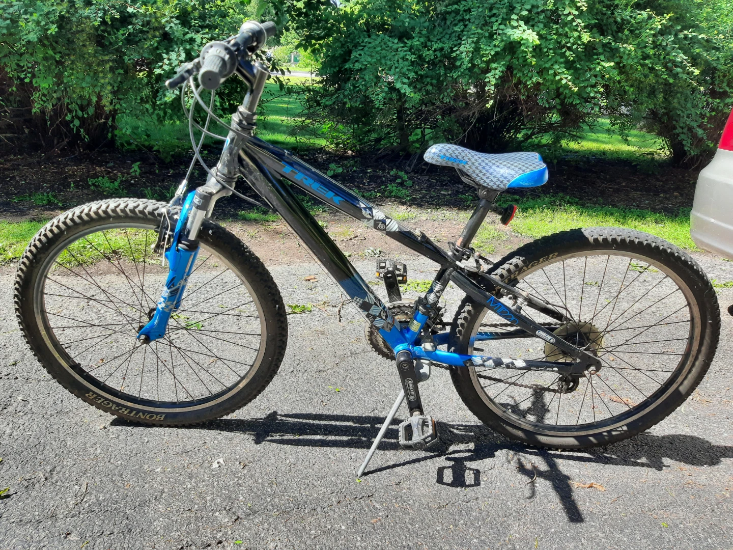 Trek MT220 "Alpha" Aluminum Kids Bike