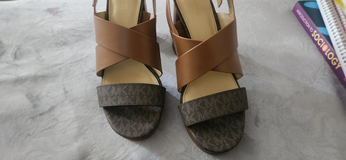 Michael Kors Women's Platform Sandals Size 9 - photo 3