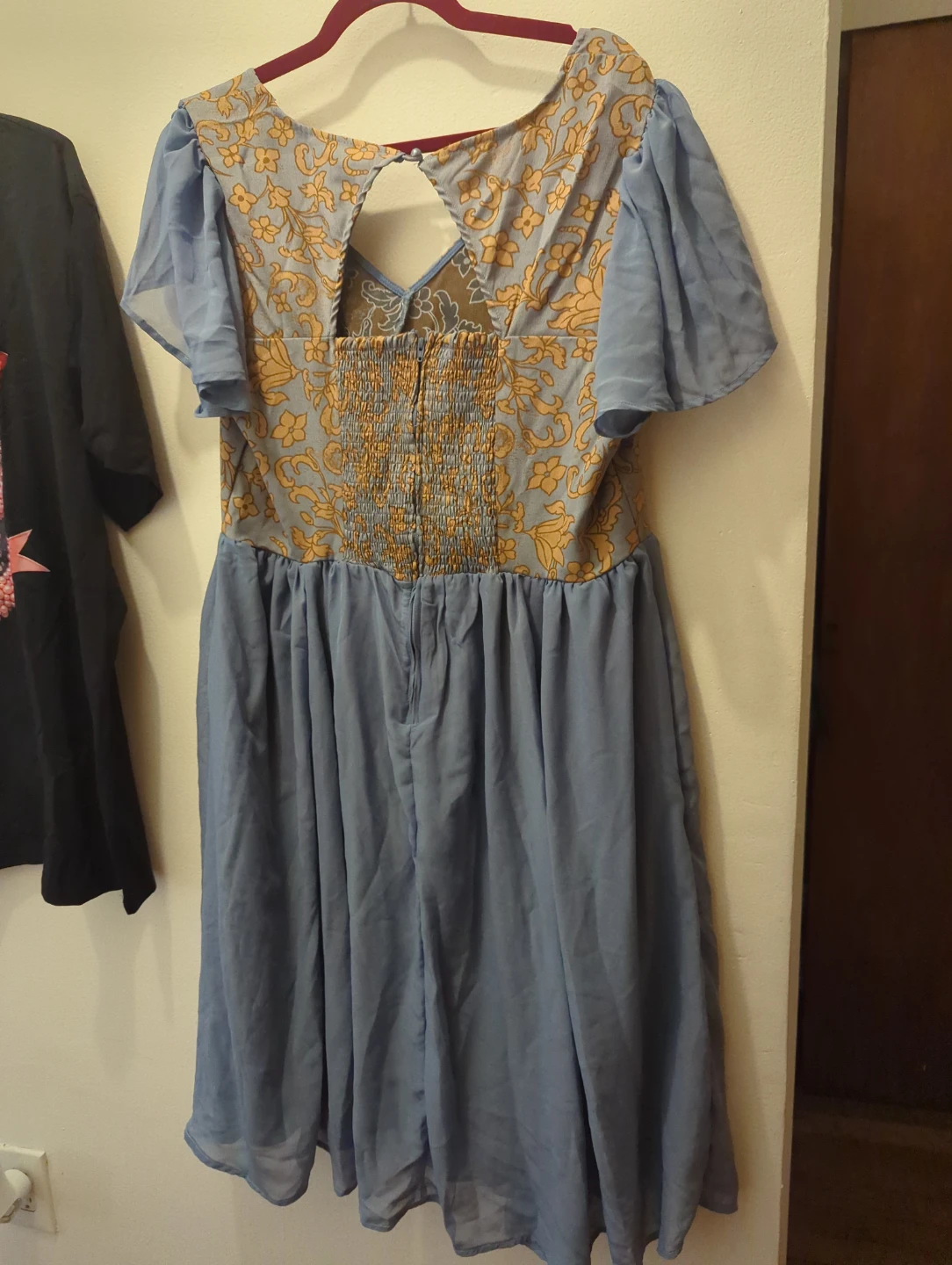 Game of Thrones Blue Floral Dress with Flutter Sleeves - photo 4