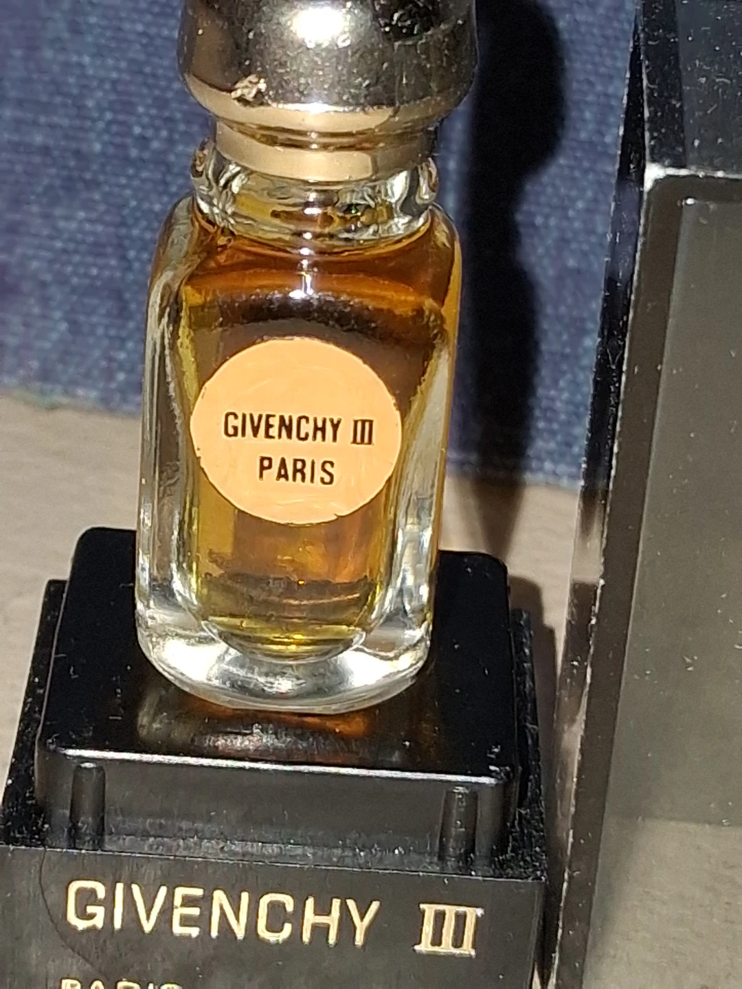 Givenchy III Eau de Parfum Miniature Bottle - photo 2