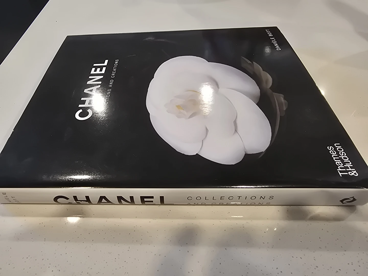 Chanel Collections and Creations Book by Danièle Bott - photo 2