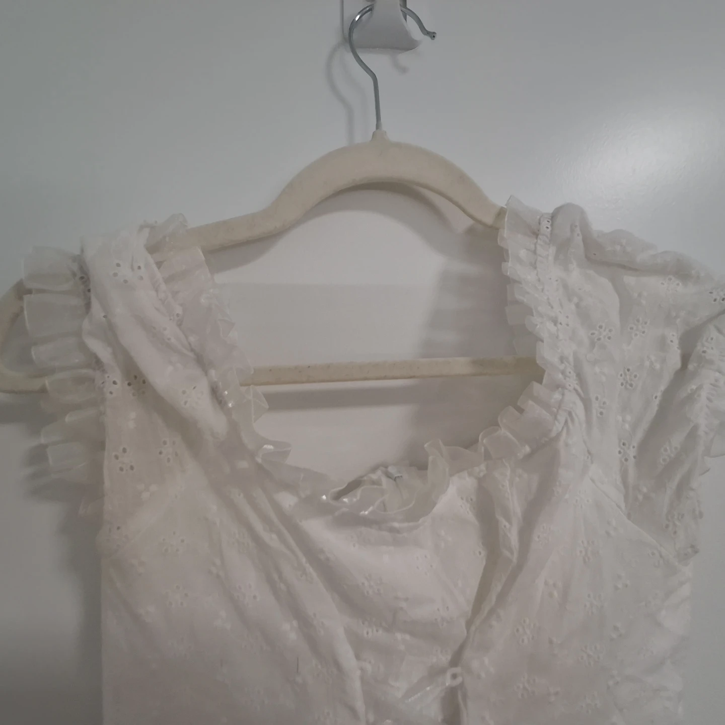 White Broderie Anglaise Dress - photo 3