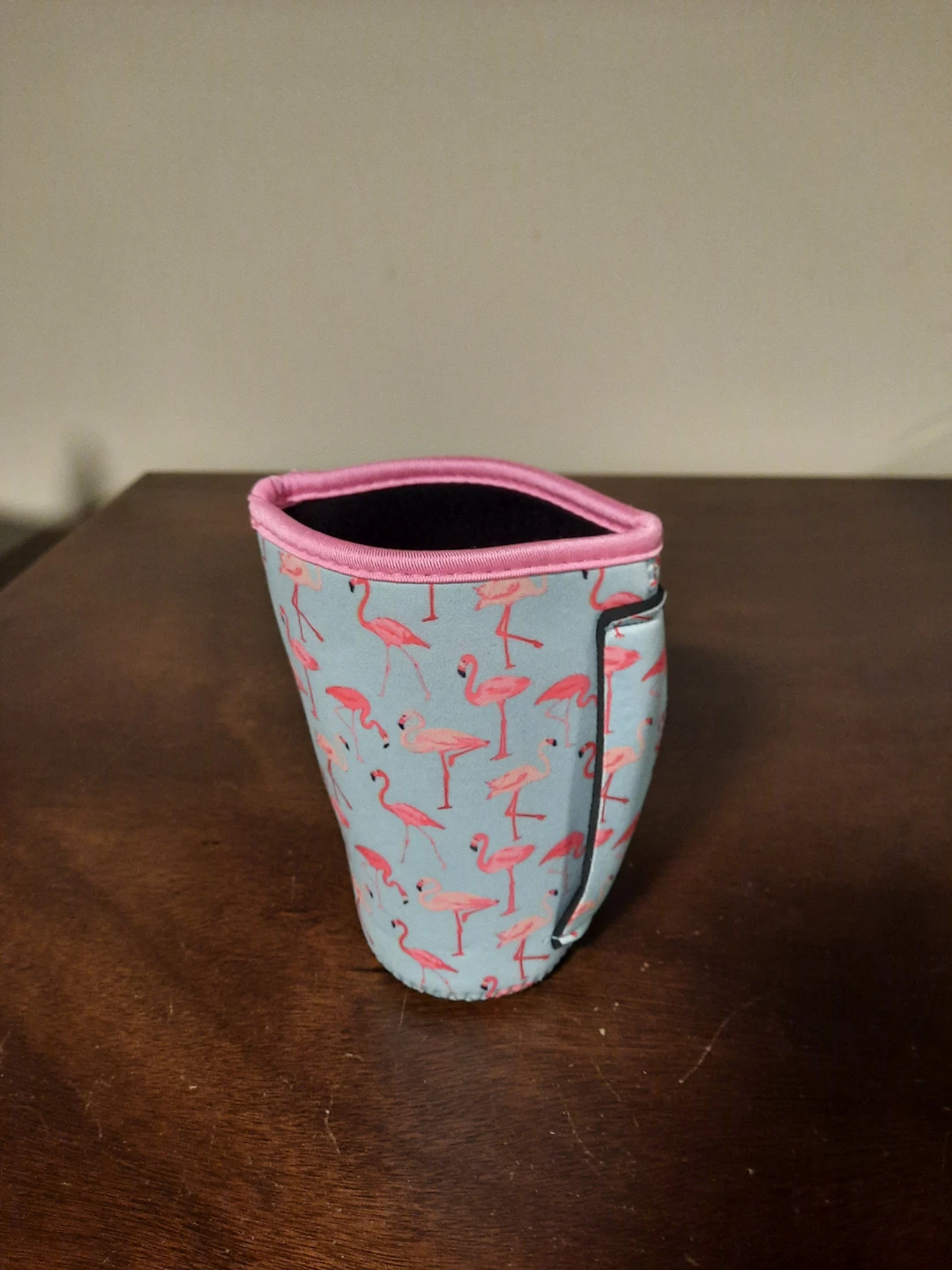 Flamingo pattern drink sleeve - photo 2