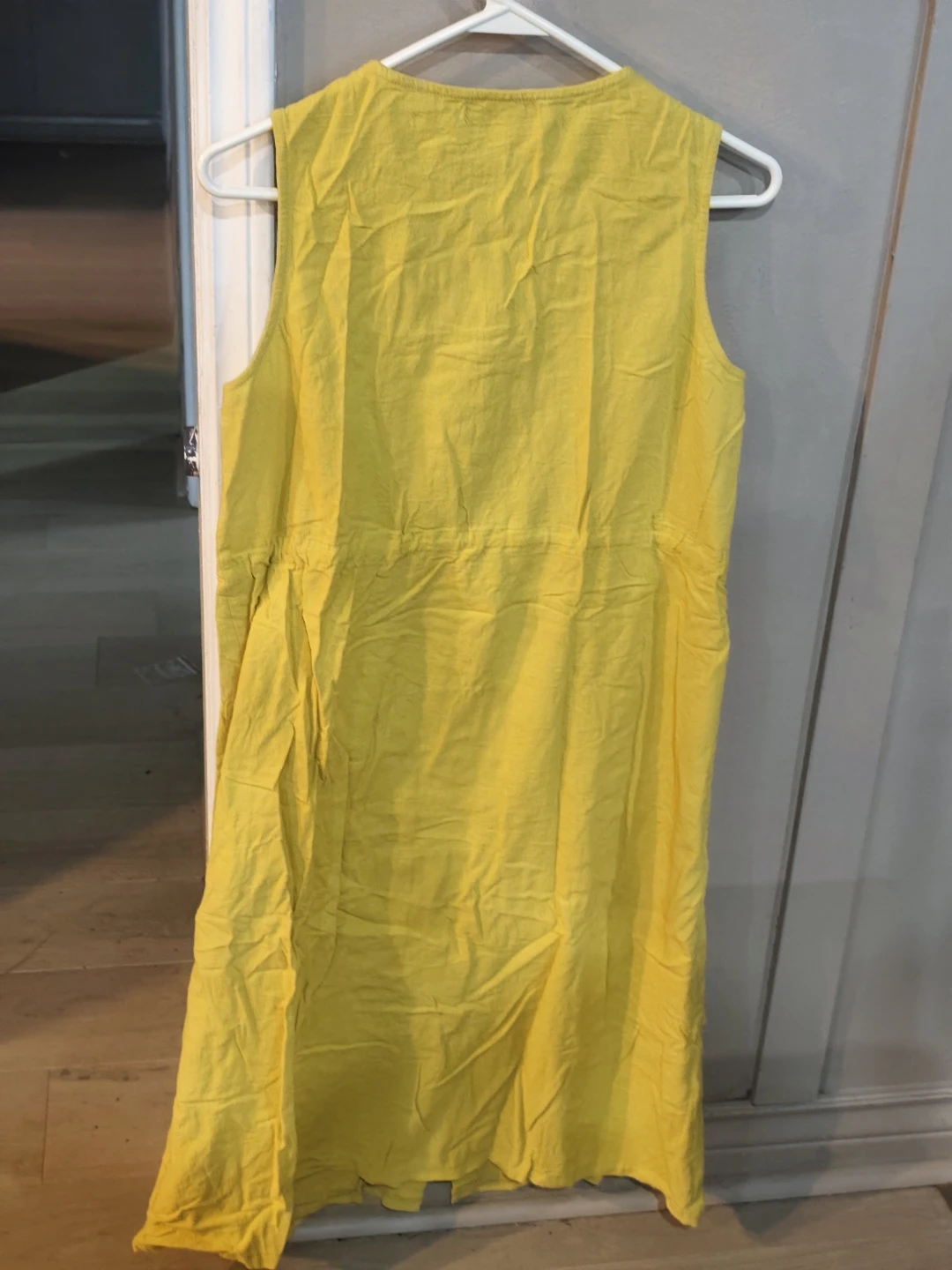 Yellow Sleeveless Button-Up Dress size L - photo 2