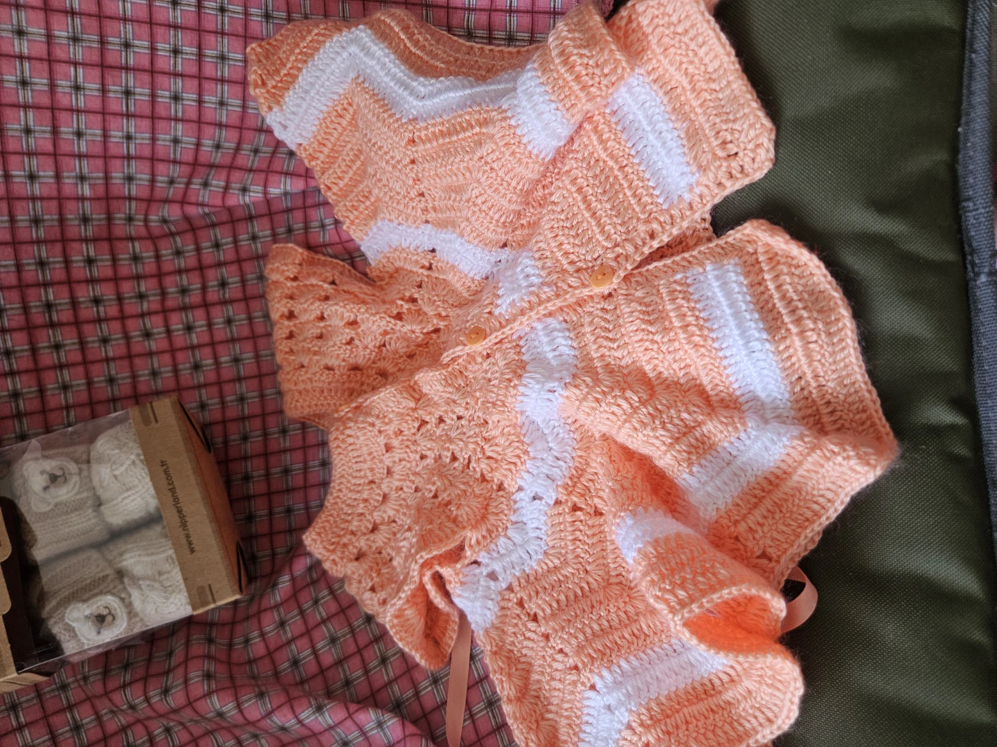 Crochet Sweater and Booties Set - photo 2