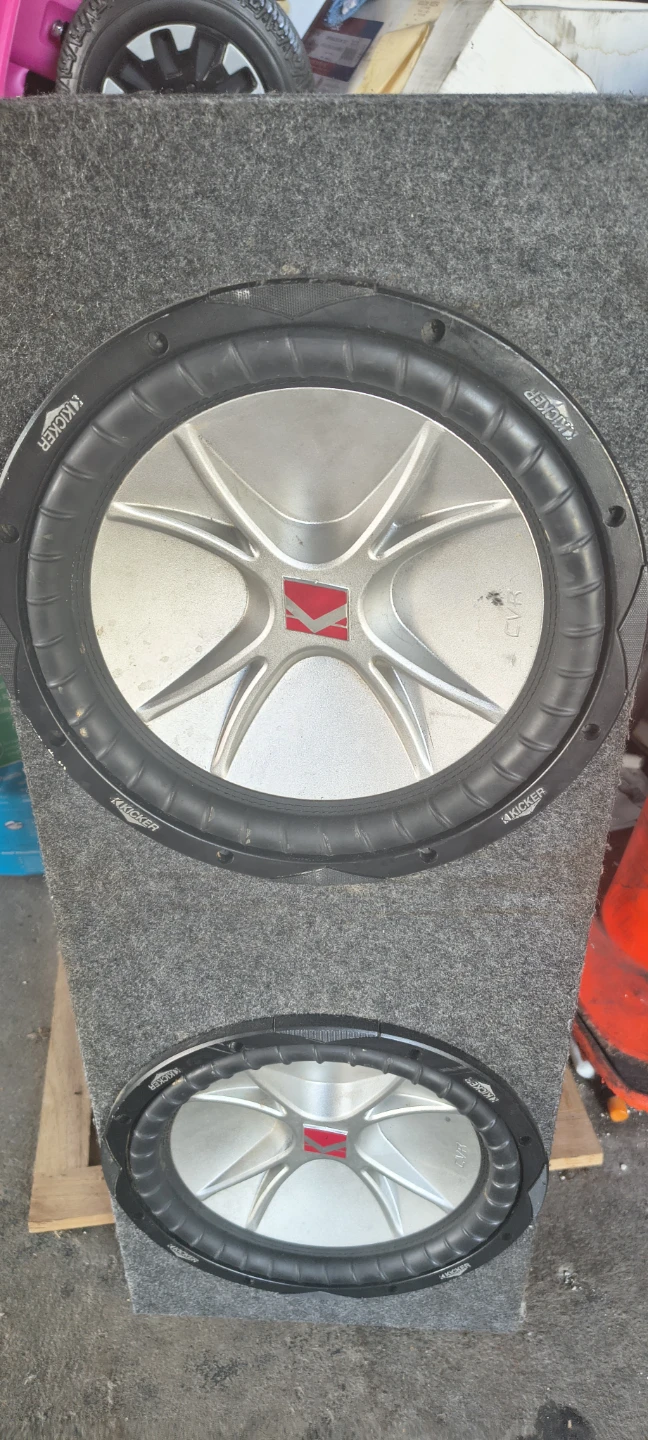 Kicker CVR Dual Subwoofer Enclosure