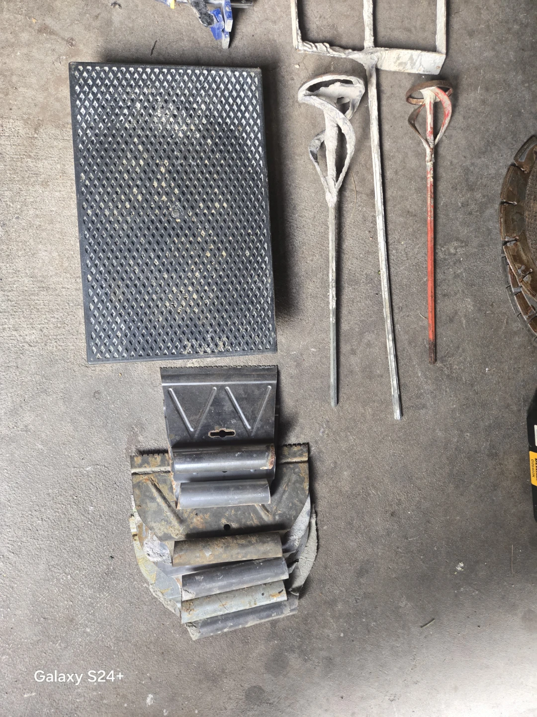 Assorted Tile Setting and Grouting Tools - photo 2