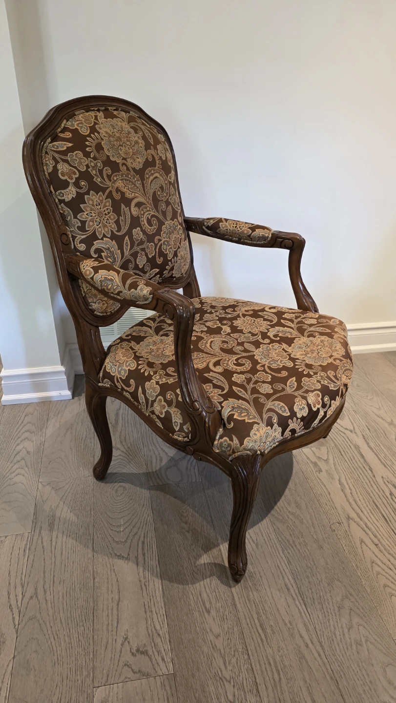 Armchair accent chairs - photo 3