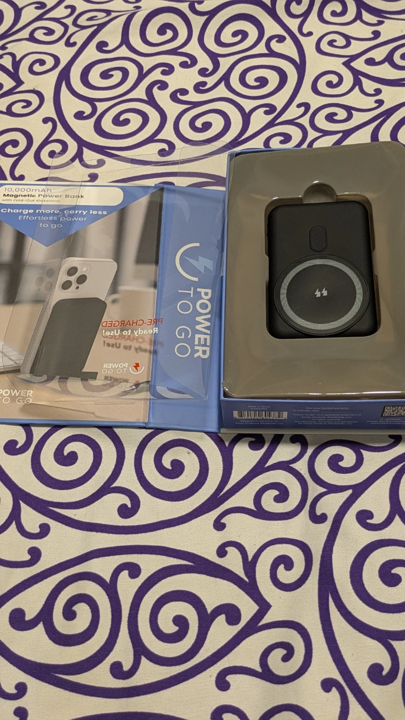 Brand New Power To Go 10,000mAh MagSafe Power Bank + Stand - photo 2