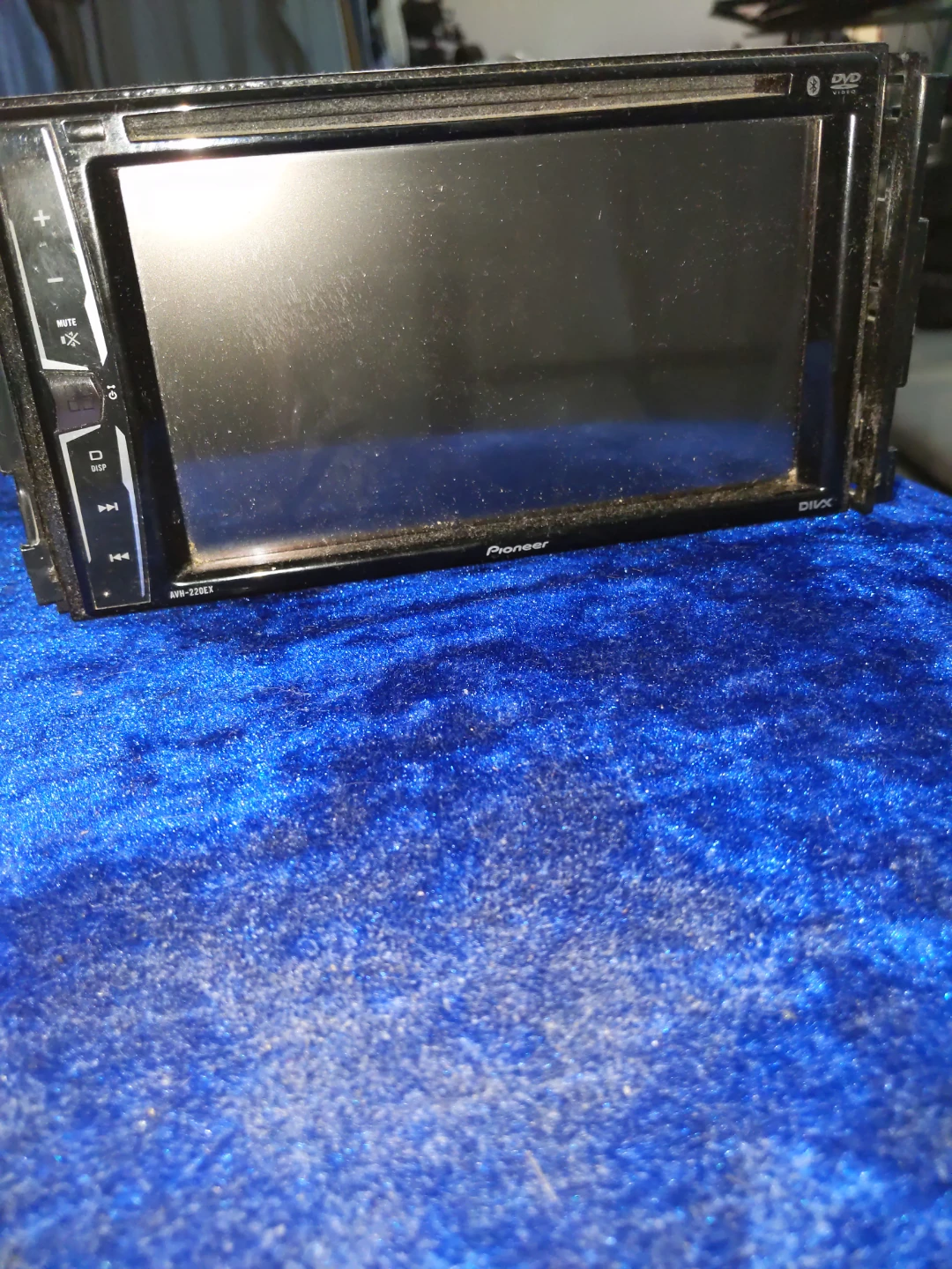 Pioneer AVH-220EX In-Dash Receiver