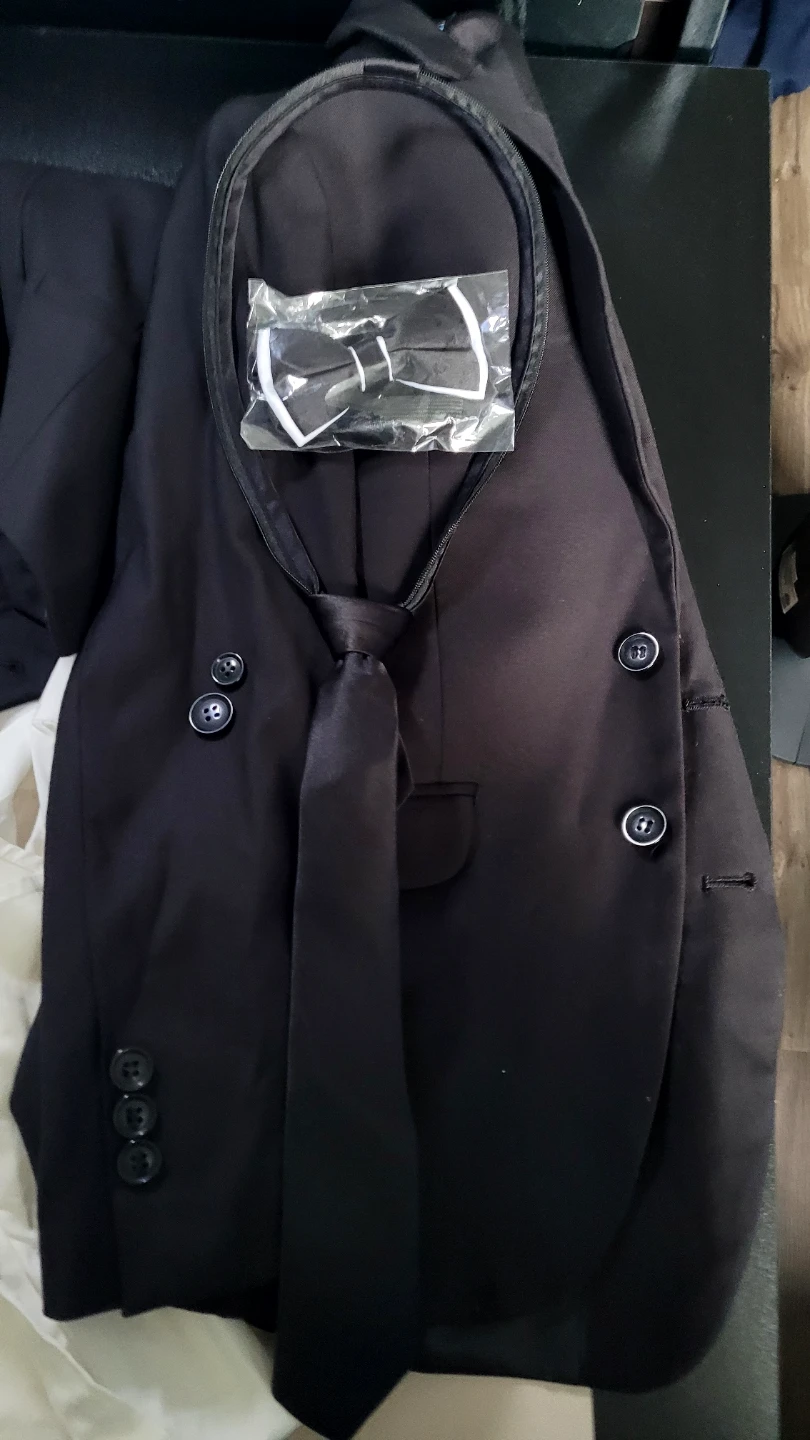 Debonair Men's Suit with Tie and Bowtie - photo 3