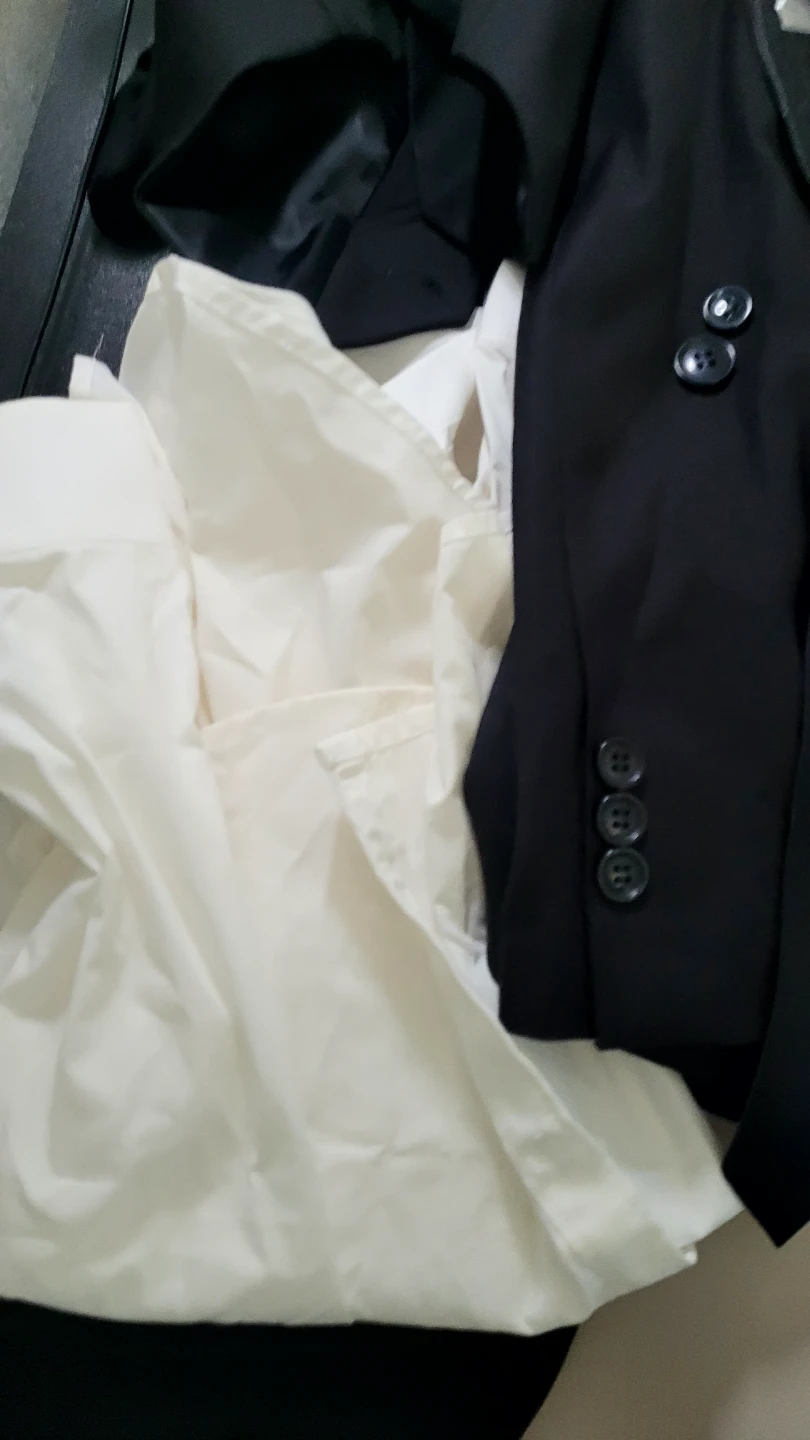Debonair Men's Suit with Tie and Bowtie - photo 5