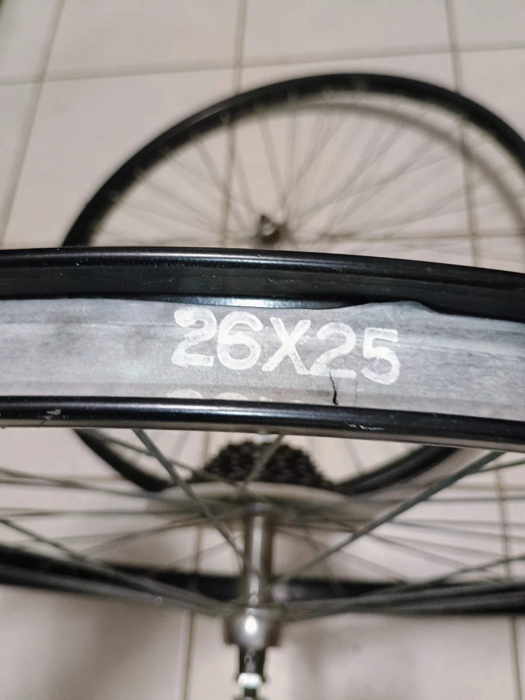 ⚽  26x25 Bicycle Wheel