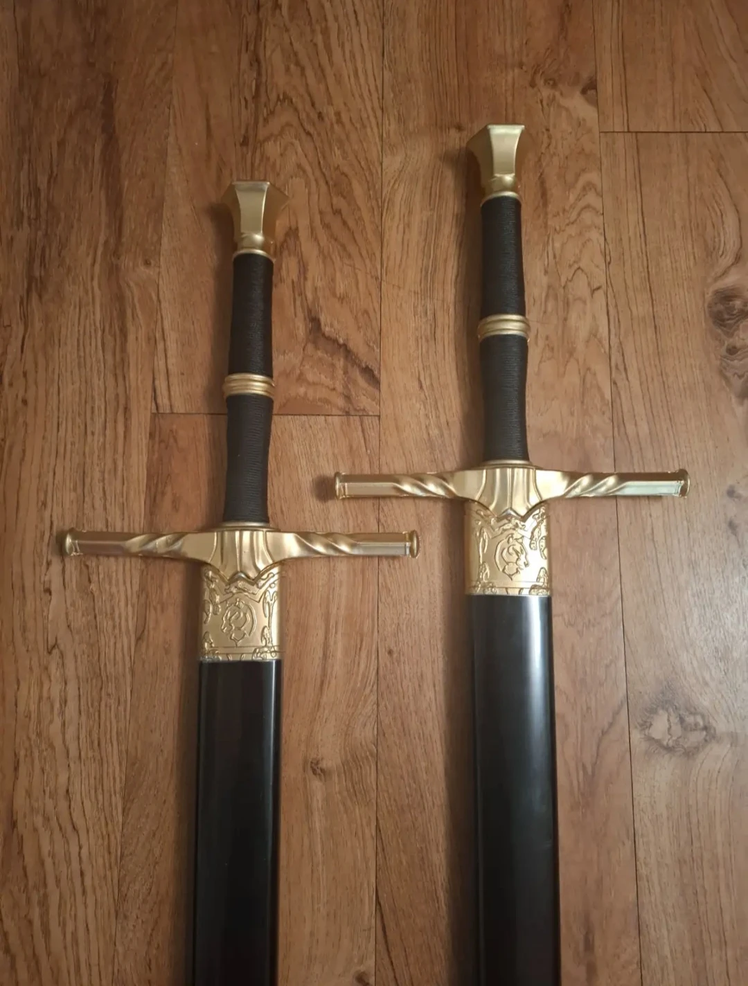 Costume Toy Witcher Swords and Leather Sword Belt - photo 2