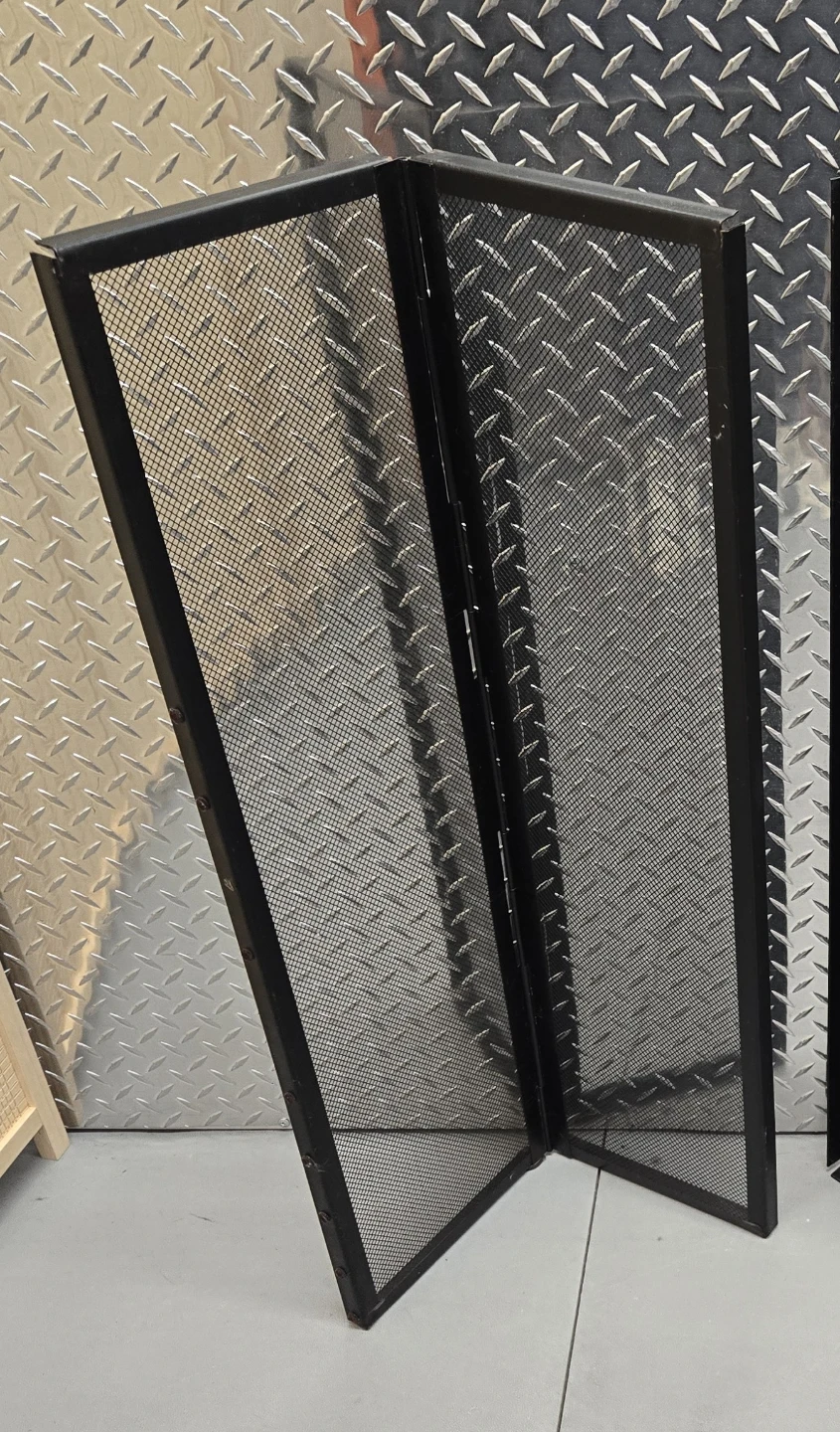 Hinged Metal Screen Lid for 40 Gallon Breeder Tank