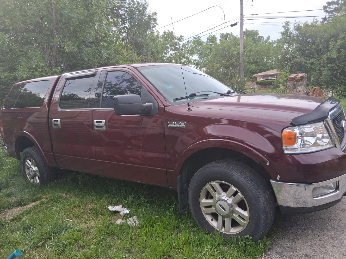 Ford F-150 Lariat Pickup Truck