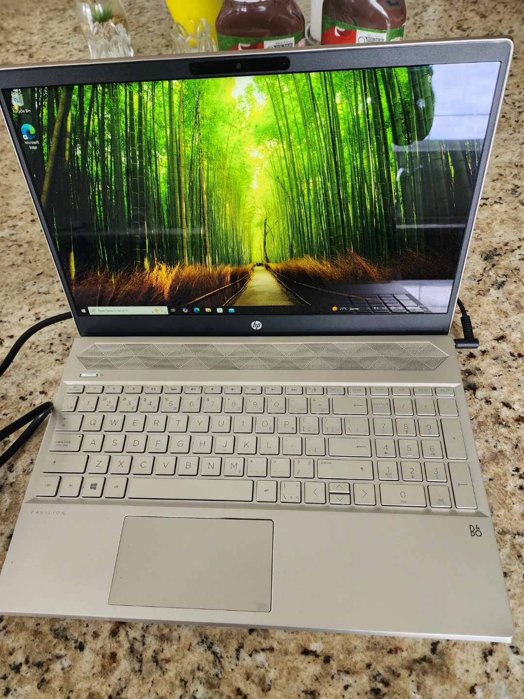 HP Pavilion Laptop - Intel Core i7, 8GB RAM, 477GB Storage