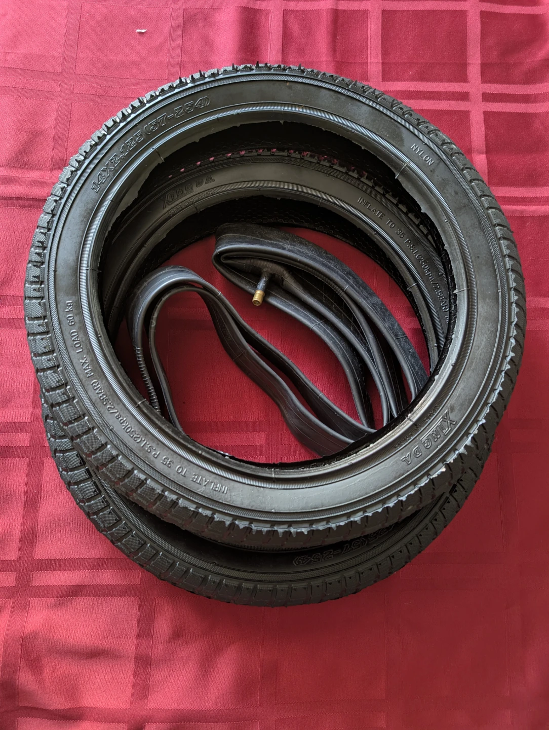 2x 14x2.125 Bicycle Tires and Inner Tubes