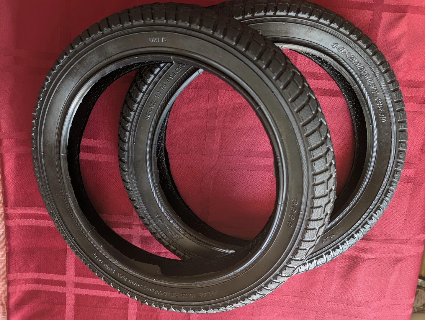 2x 14x2.125 Bicycle Tires and Inner Tubes - photo 3
