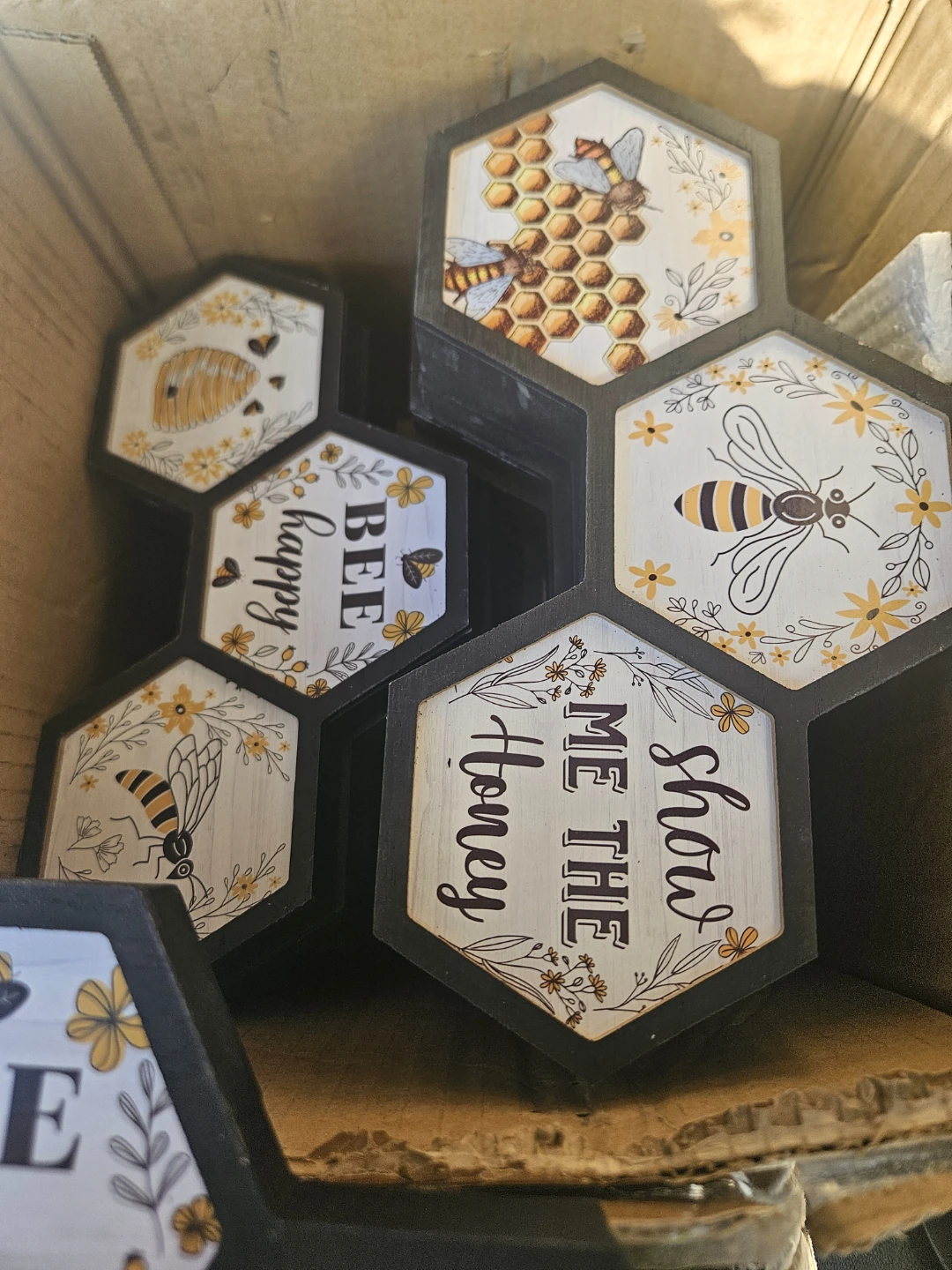 1.00 each , Teacher Alert 40 bee signs - photo 2