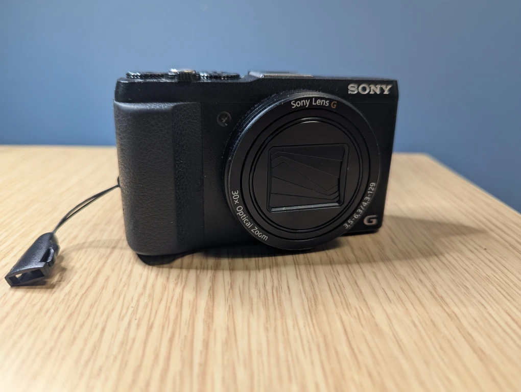 Sony DSC-HX60V Digital Camera - Black
