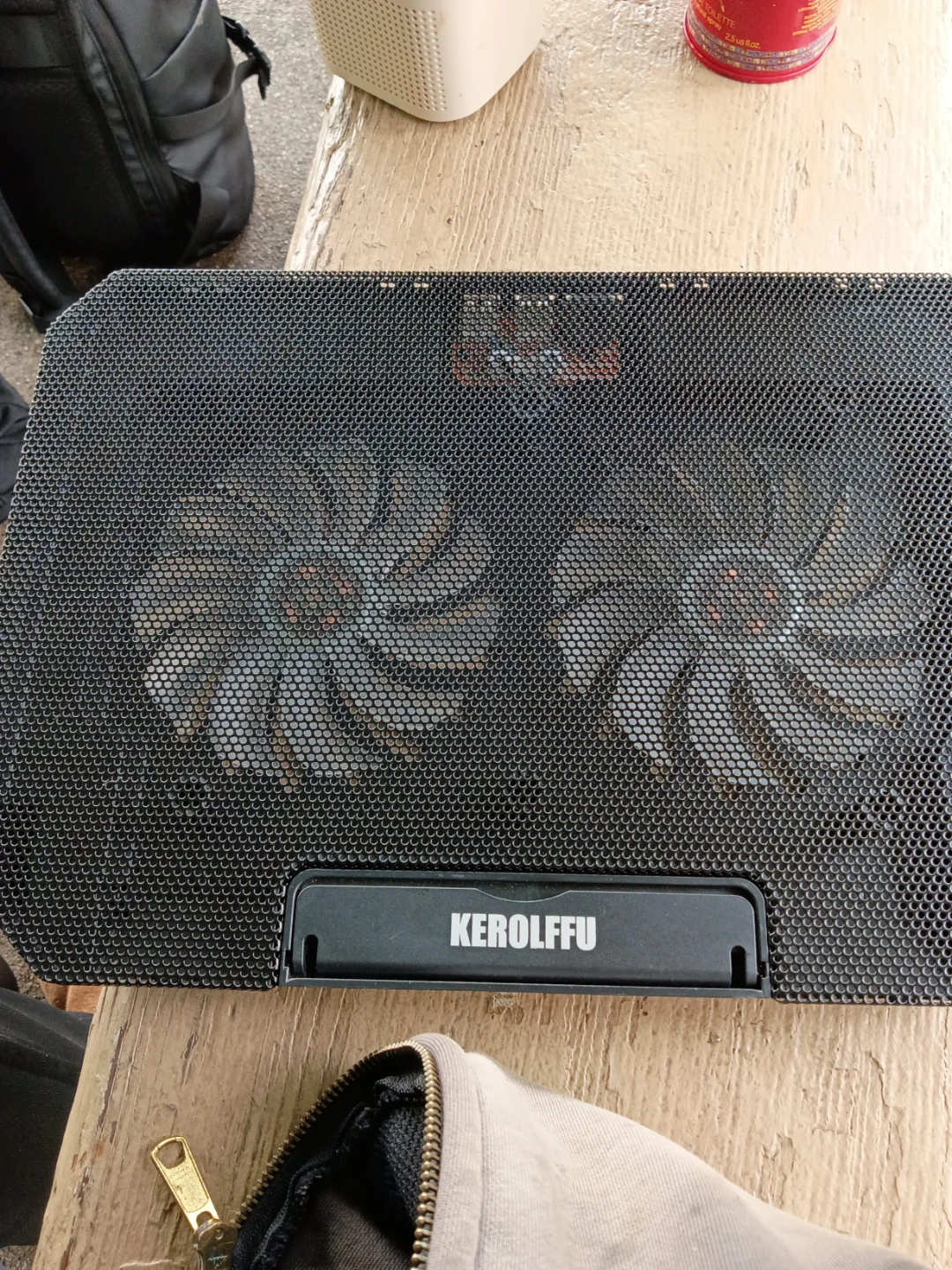KEROLFFU Laptop Cooling Pad with Two Fans