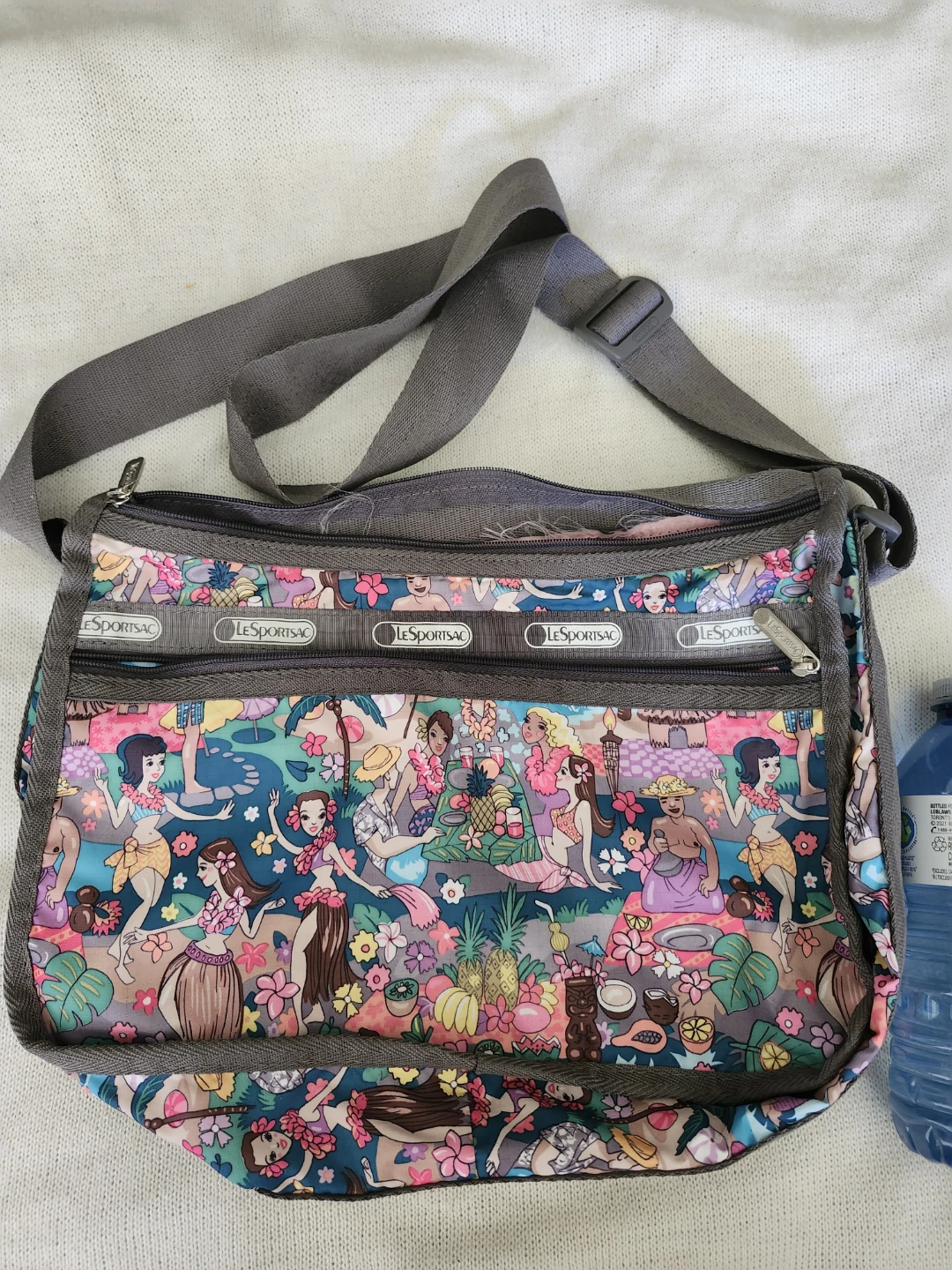 LeSportsac Hawaii Exclusive Rare Bag Tropical