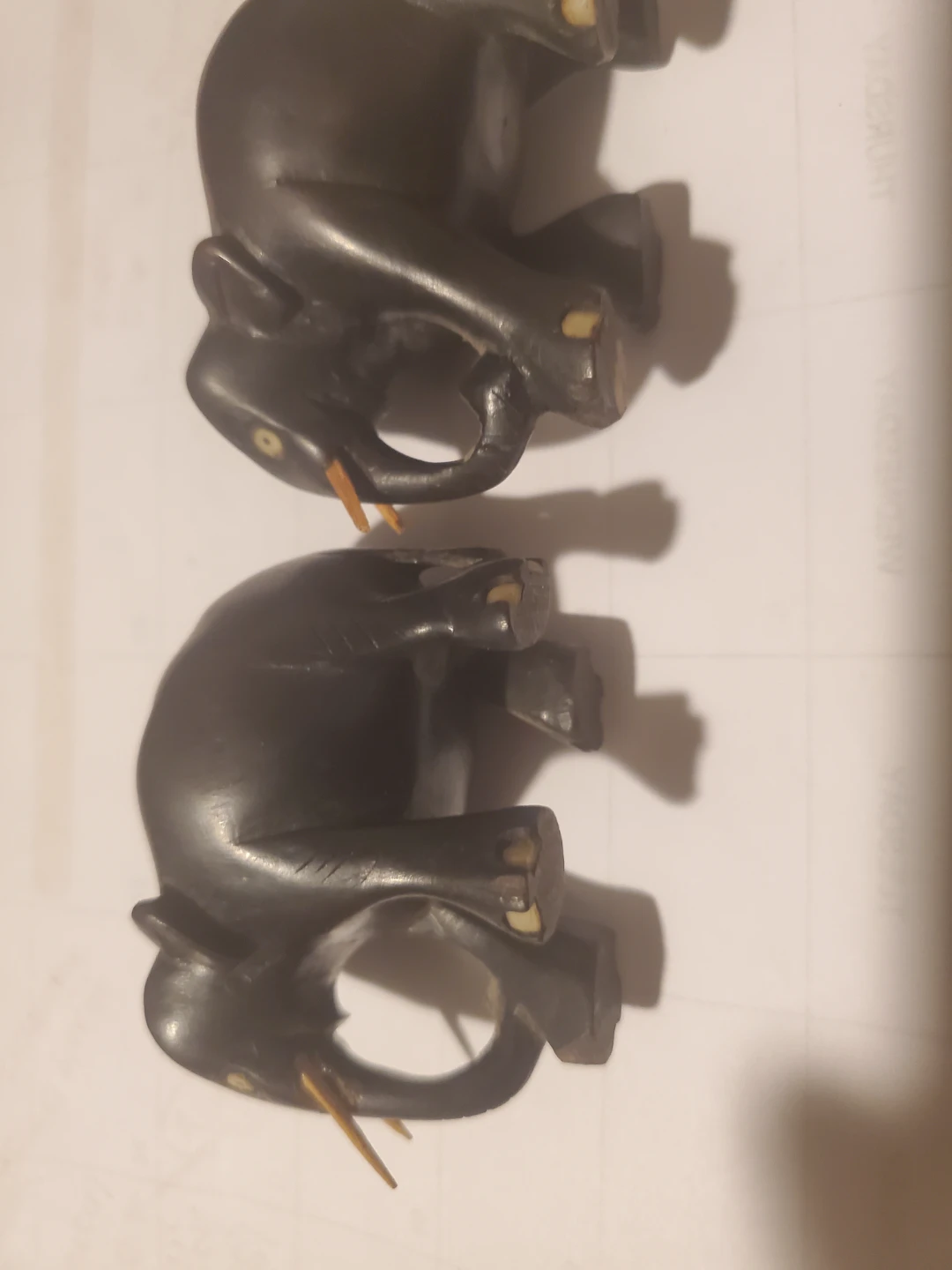 Two carved wooden elephants - photo 3
