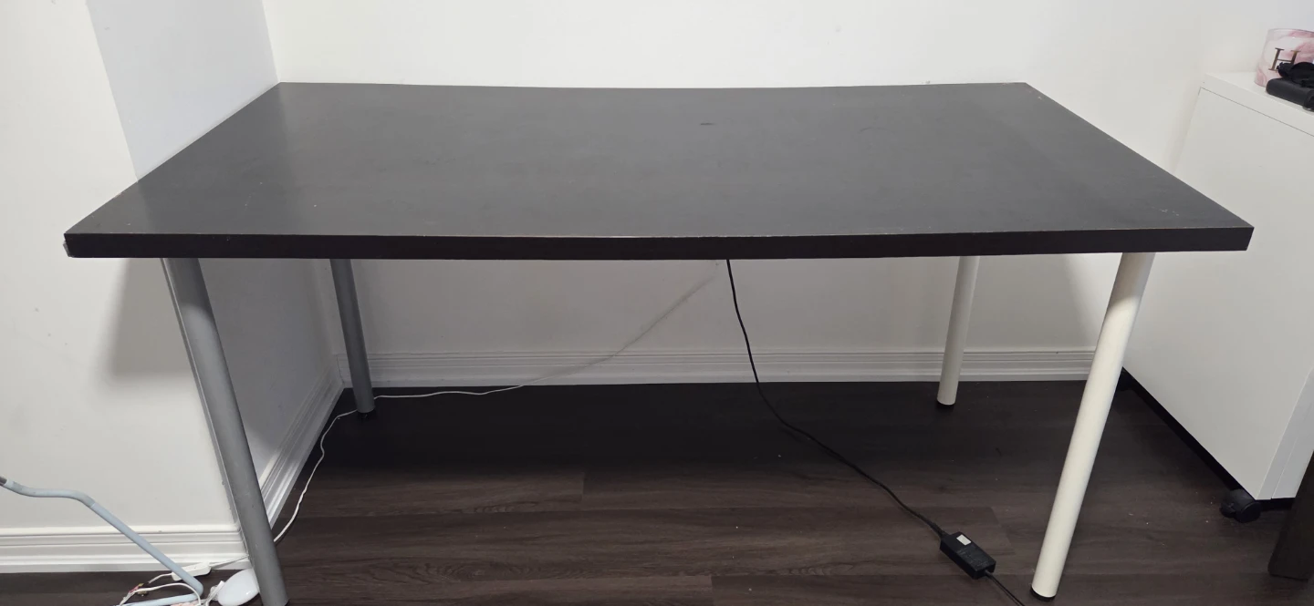 IKEA ADILS Desk