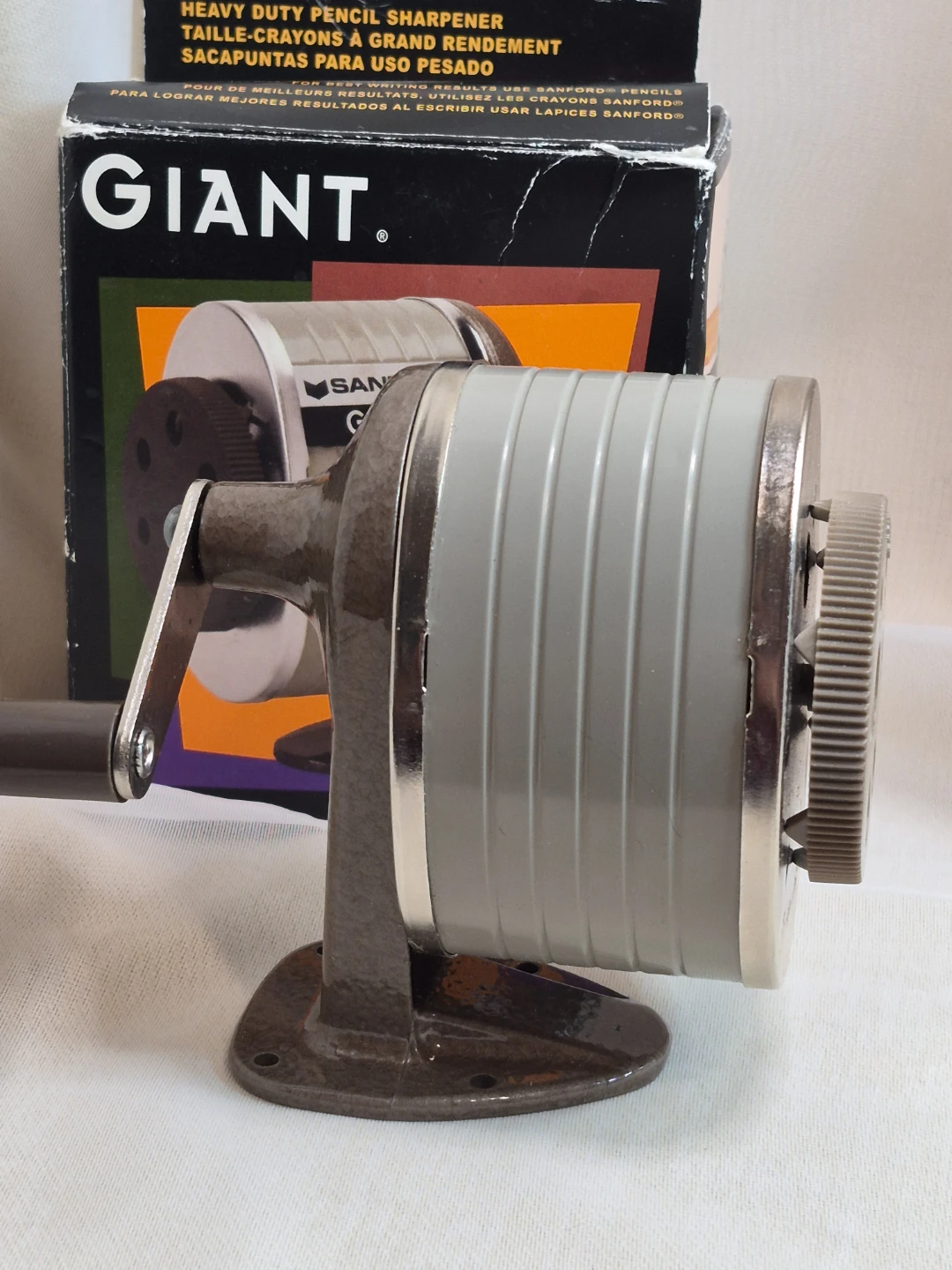 Vintage SANFORD GIANT Pencil Sharpener Wall/Desk Mount - photo 4
