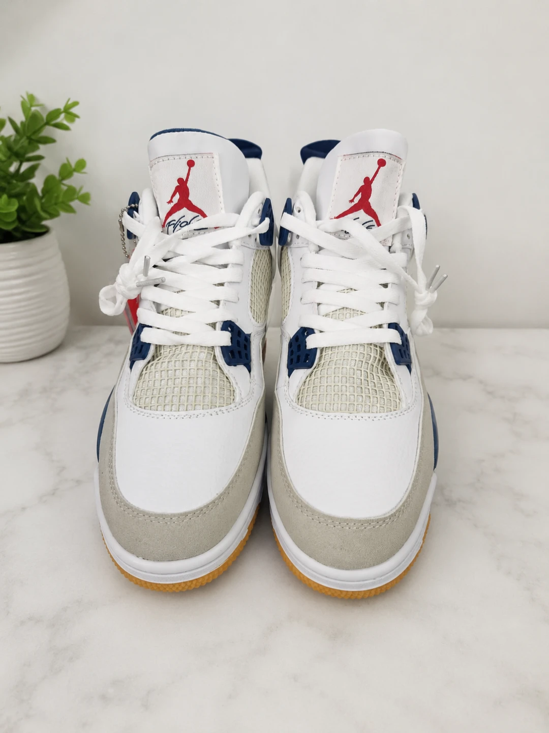 Nike SB White and Navy sneakers - photo 4