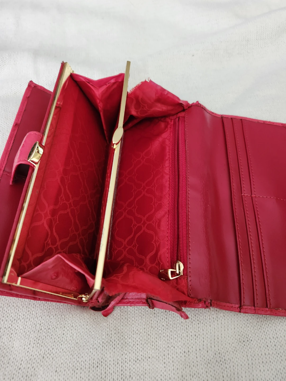 Knicks NBA lucky win lookalike clutch - photo 3