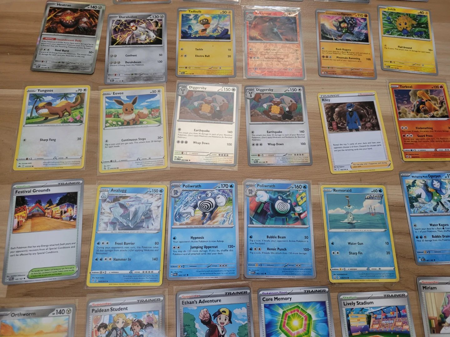 Collection of Pokémon Trading Cards - photo 4